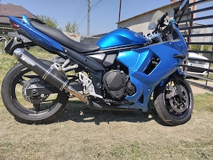 Suzuki GSX650F , an 2011, se poate limita A2 legal.