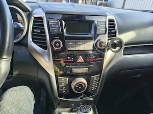 Vand auto SsangYongTivoli impecabil - imagine 4