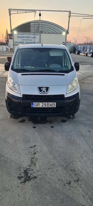 Peugeot Expert 2010 diesel 1600cm - imagine 2