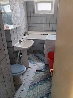 Proprietar închiriez apartament cu o camera,  localizat pe strada Transilvania, in imediata vecinata - imagine 4