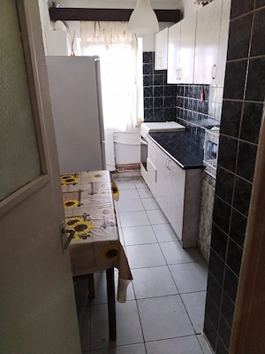 Proprietar închiriez apartament cu o camera,  localizat pe strada Transilvania, in imediata vecinata - imagine 5