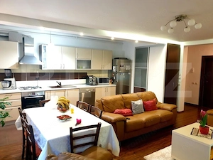 Apartament 4 camere, modern, 2 parcari, zona Carmen Silva - imagine 2
