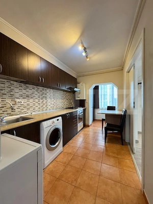 Apartament 3 camere, 60mp, etaj 1, parcare, balcon, Terra - imagine 6