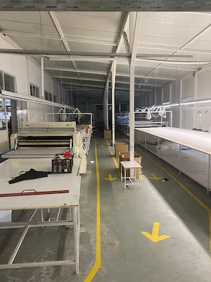 Vand hala 2300 mp Costesti, cu teren de 5050 mp, curti constructii, intravilan, cu utilitati - imagine 9