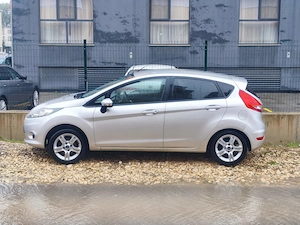 Ford Fiesta mk7 1.4 TDCi 2011 - imagine 2