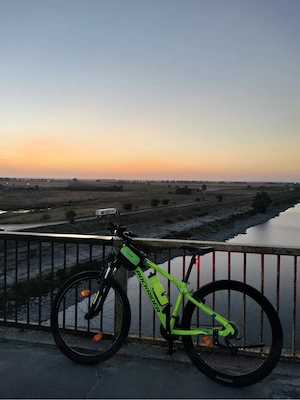 Bicicleta rockrider st100