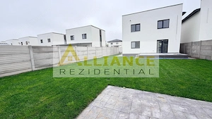 CASA INDIVIDUALA  4 CAMERE  TEREN 386 MP  COMUNA BERCENI  180.000 - imagine 5