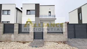 CASA INDIVIDUALA  4 CAMERE  TEREN 386 MP  COMUNA BERCENI  180.000 - imagine 2