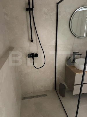 Apartament 2 camere, parcare subterana, lift, zona Eroilor, Floresti - imagine 7