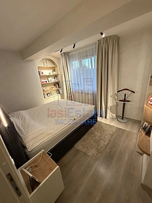 Apartament 3 camere Copou - imagine 2