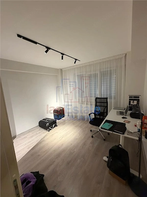 Apartament 3 camere Copou - imagine 3
