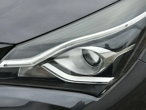 Toyota Yaris ACTIVE Hatchback - imagine 18