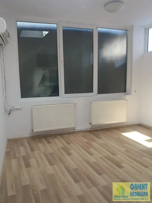 Centru, bd. Ferdinand, de inchiriat spatiu birouri, 14mp