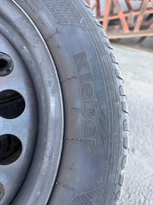 DE VÂNZARE – Set complet roți de iarnă Mercedes-Benz A-Class - imagine 5