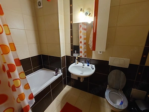 Apartament 3 camere zona TRACTORUL,STR Nicolae Labis, - imagine 8