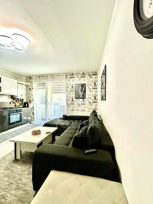 Apartament de vânzare Turnisor 3 camere mobilat