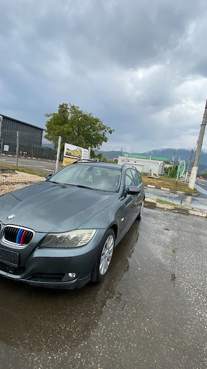 BMW seria 3 e91 2010 - imagine 5