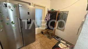 Aparatament 2 camere decomandat cu pivnita zona Centrala Sibiu - imagine 6