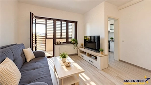 Un refugiu verde, cu gradina proprie si parcare, Sanpetru Residence, Brasov - imagine 2