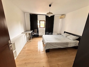 Apartament 3 Camere Rond Decebal 70mp - imagine 2
