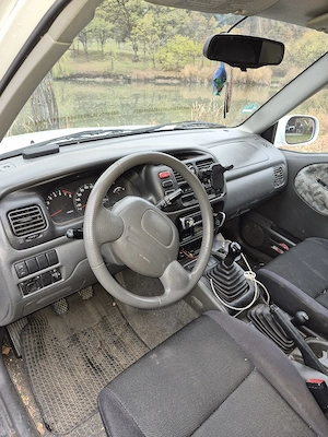 vand suzuki grand vitara - imagine 3