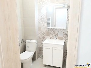 Apartament decomandat, 3camere, etaj1, mobilat si utilat modern, terasa, zona Coresi, Tractorul, Bra - imagine 20