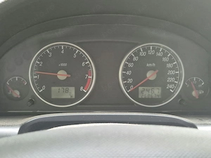 Vand Ford Mondeo 1.8 benzina - imagine 4