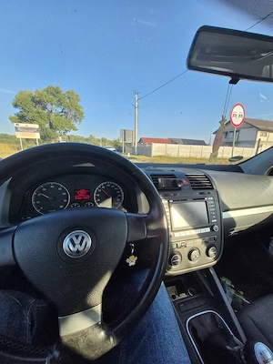 Volkswagen Golf 5 - imagine 5