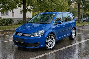 OFERTĂ! VW Touran 1.6TDi Facelift - E5 Clima Navi | În stare Excelentă