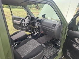 Vând suzuki jimny, an 99 distribuție pe curea 4 4 cu reductor la manetă.  - imagine 5
