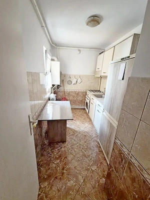 Zona Dâmbovița   De închiriat apartament cu o cameră cu centrala proprie, langa  Piața Aurora - imagine 5