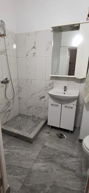 Inchiriez apartament la Uta, parter - imagine 7
