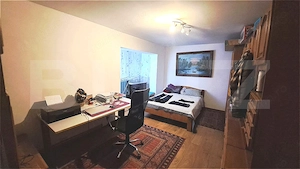Apartament cu 2 camere, decomandat, cu parcare și boxă – Strada Hărmanului