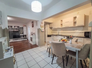 Apartament spatios cu vedere spre parc, 4 camere si parcare proprie - imagine 5