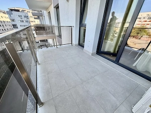 garsoniera HILS TITANIUM-centrala proprie-parcare proprie-meytou 5 minute - imagine 7