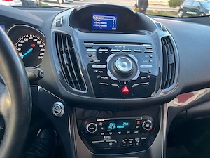 Ford Kuga 16 Benzina An 2013 EURO 5, Navi, Xenon, Senzori, Camera Video - imagine 7