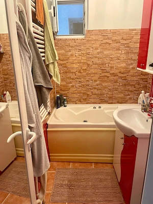 Închiriez apartament 2 camere - imagine 6