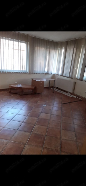 Proprietar vand vila 8 camere Cal.Aradului 450mp utili la 10 min de Mall pretabil clinical - imagine 5