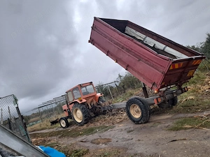 Tractor cu remorcă de vânzare  - imagine 3