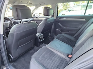 VW Passat B8 Variant Highline 2.0 TDI 150 CP - imagine 2