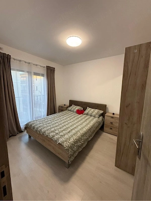 Proprietar   închiriez apartament nou, cu 3 camere și 2 băi - imagine 6