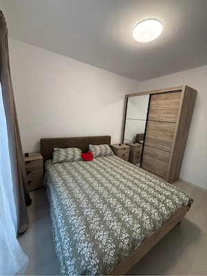 Proprietar   închiriez apartament nou, cu 3 camere și 2 băi - imagine 7