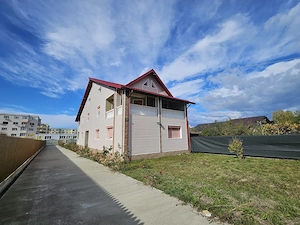 Oferta vanzare casa in Mioveni, str. Bugeac, pretabila azil, gradinita, firma, de locuit,197000 EURO - imagine 5