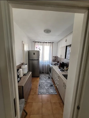 Apartament 3 camere metrou 1 Decembrie 1918  - imagine 4