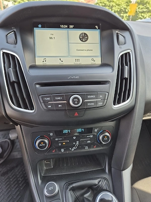 Ford Focus 1.5 TDCi Trend - imagine 6