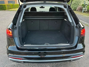 Audi A4 2022 2.0tdi  - imagine 8