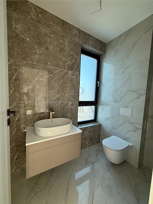 TORONTALULUI - ETAJ 8 LIFT - BLOC NOU - 3 CAMERE - 2 BAI - INCALZIRE PARDOSEALA - imagine 13