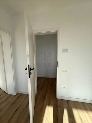TORONTALULUI - ETAJ 8 LIFT - BLOC NOU - 3 CAMERE - 2 BAI - INCALZIRE PARDOSEALA - imagine 10