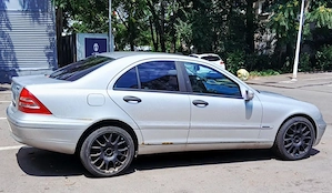 Mercedes-Benz Clasa C(W203) - imagine 2