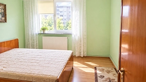 Vand apartament 2 camere Craiovei Exercitiu zona Kaufland - imagine 2